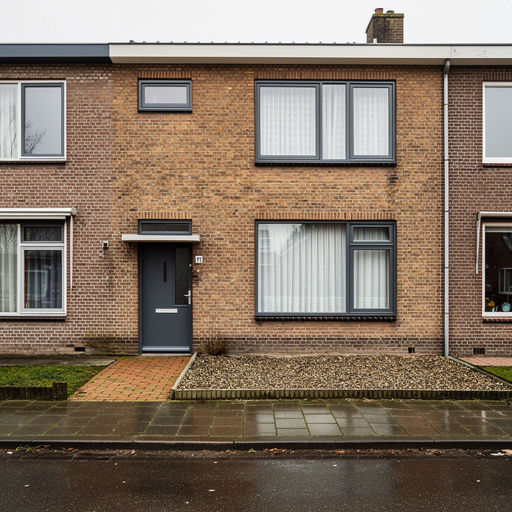 Rijtjeswoning Vlaardingen Holy wijk met antraciet kunststof kozijnen